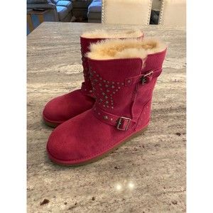 Girls ugg boots
